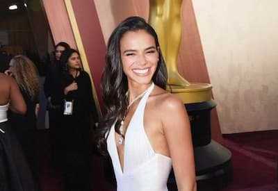 Bruna Marquezine vira alvo de críticas após aparecer cercada por seguranças