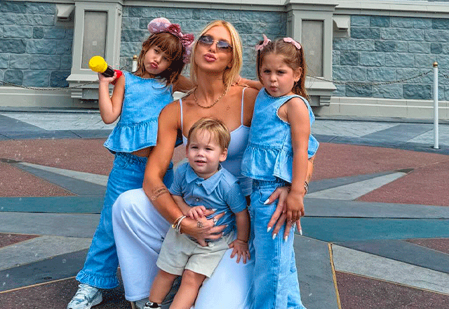 Virginia compartilha fotos dos filhos pela primeira vez na Disney