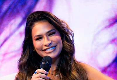 Simone Mendes é criticada por "P de Pecado" e rebate: "Vou continuar"