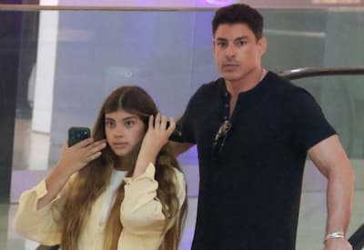 Cauã Reymond baba pela filha com Grazi Massafera e beleza de Sofia chama atenção