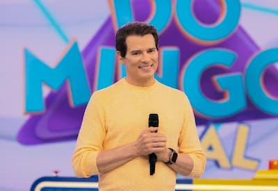 Celso Portiolli emociona ao relembrar passado e revela que quase largou a TV antes do sucesso
