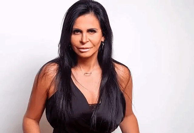 Gretchen revela causa de alopecia e comenta micropigmentação capilar