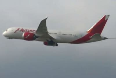 Transexual afirma ter sido vítima de preconceito em voo da Avianca