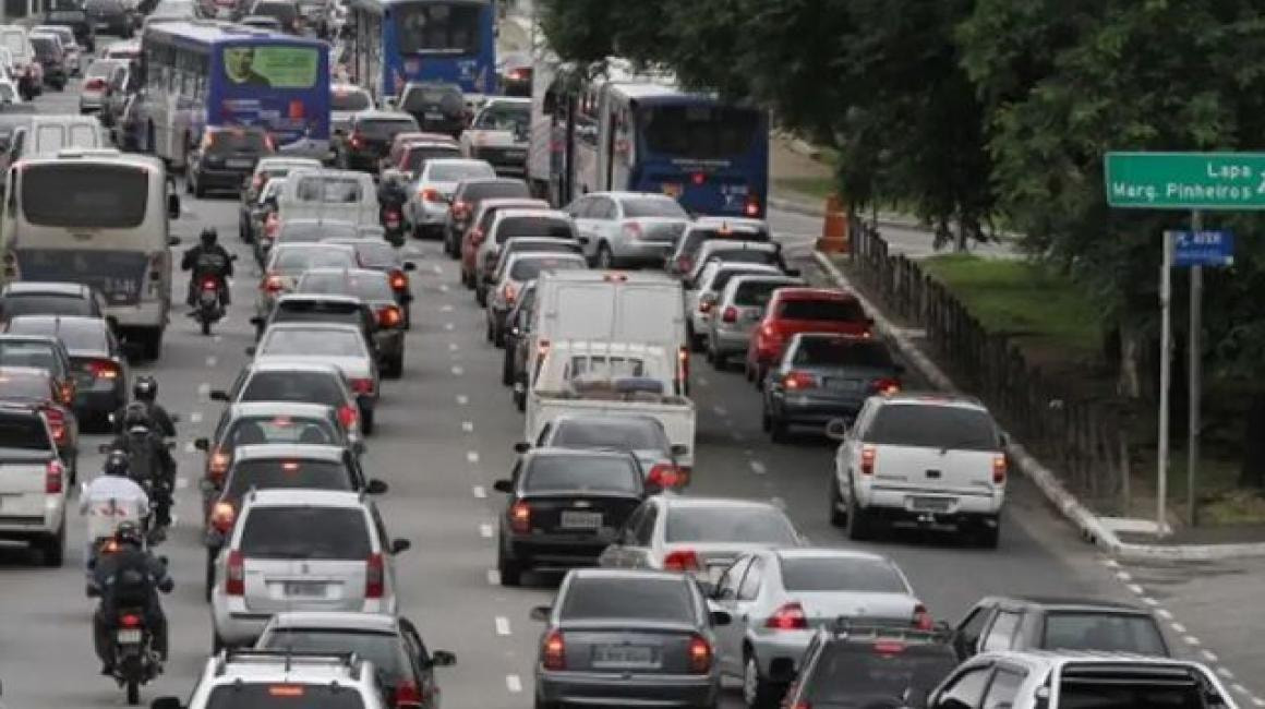 Carousel item 369993