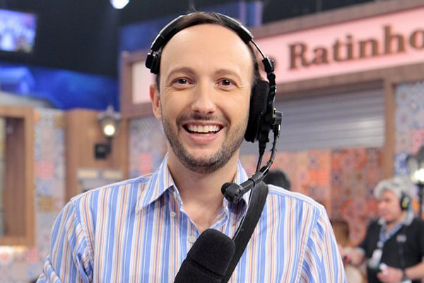 Murilo Bordoni no palco do Programa do Ratinho