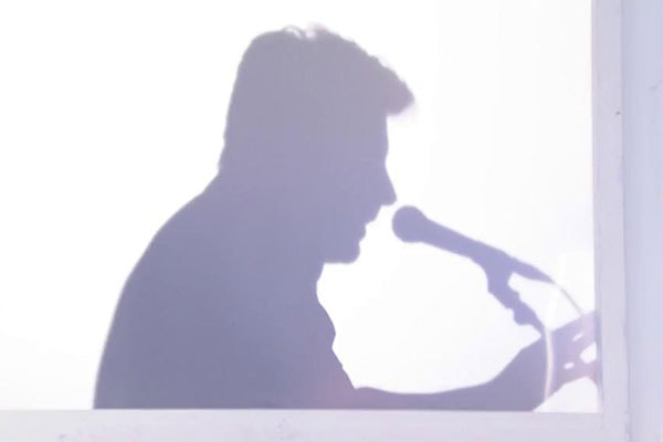 Danilo Gentili assume lugar do Sombra no Programa do Ratinho