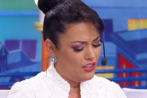 Milene Pavorô triste