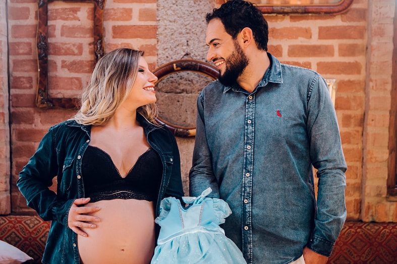 o casal Matheus Ceará e Bianca Campos