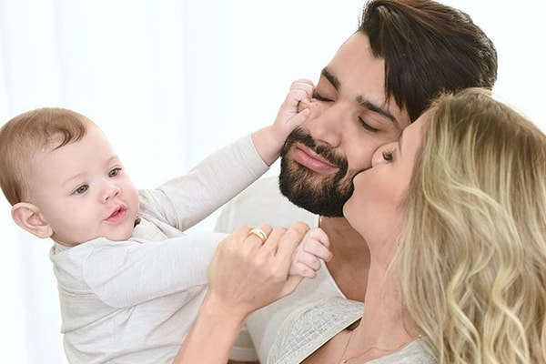Andressa Suita, Gusttavo Lima e o filho Samuel