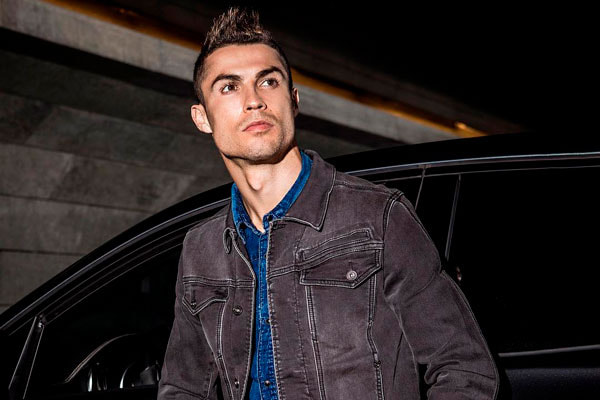 o jogador português Cristiano Ronaldo