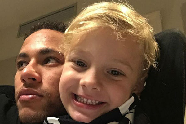 Neymar e Davi Lucca