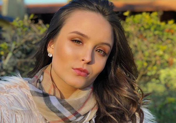 lari manoela