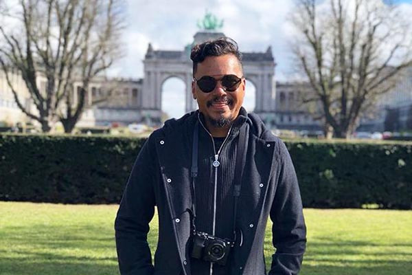 Bruno Cardoso, do Sorriso Maroto, curte férias na Bélgica