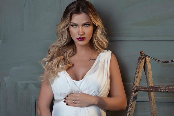 Andressa Suita
