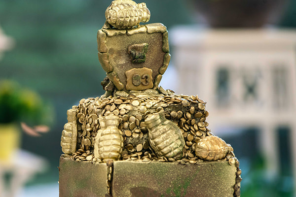 Bolo troféu missão dada, missão cumprida da Paola