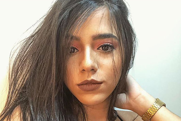 Mariely Santos é uma das gêmeas lacração junto com mc loma cantora de funk