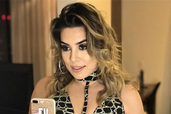 Naiara Azevedo é cantora sertaneja dona do hit 50 Reais