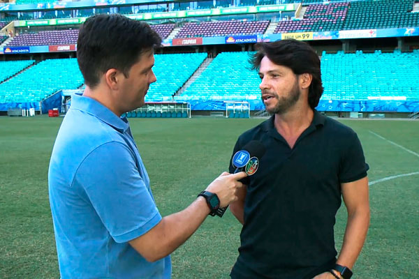 Pedro Canísio entrevista Preto Casagrande na Arena Fonte Nova