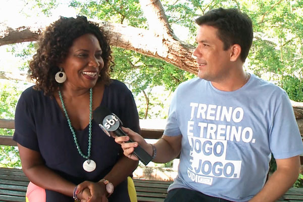 Margareth Menezes conversa com pedro Canísio