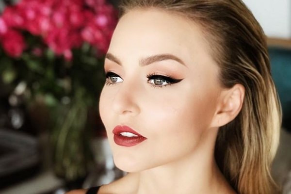 Angelique Boyer é a protagonista de Teresa