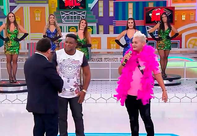 Ratinho com participante do Dez ou Mil