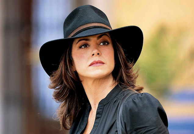 Lucero é a atriz que vive A Dona