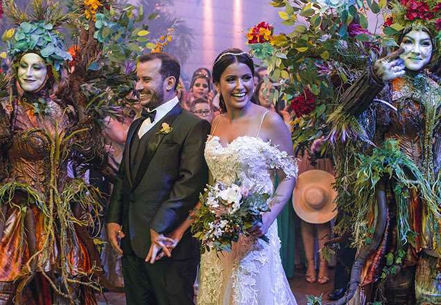 Casal Maísa e Caio no casamento