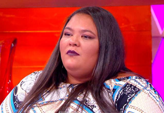 a participante do dia, que sofre com críticas por ser obesa