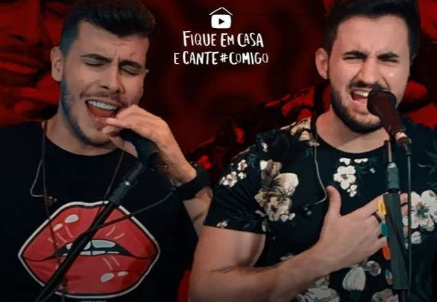 Dupla Sertaneja Vitor & Cadu durante apresentação ilustra fundo para divulgação de informações sobre a live que será feita (Reprodução/Instagram)