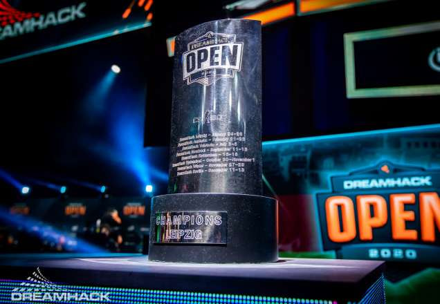 imagem troféu do campeonato Open de CS:GO