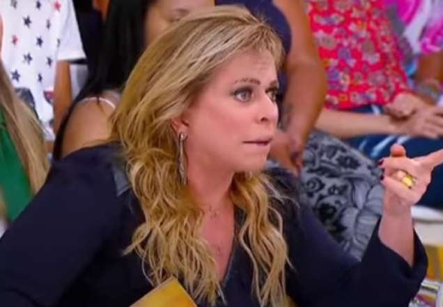 christina rocha no programa casos de  familia