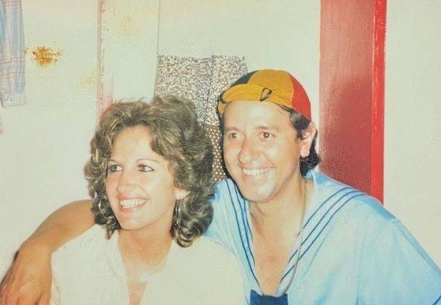 Quico do Chaves  e sua ex-esposa em foto antiga