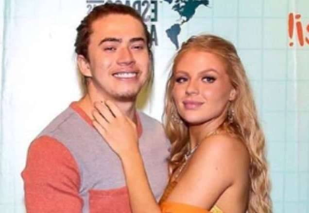 Whindersson Nunes e Luisa Sonza posam para foto (Reprodução/Instagram)