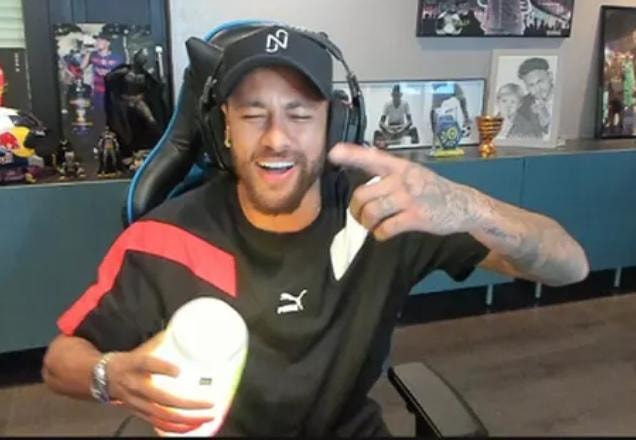 Neymar streamando