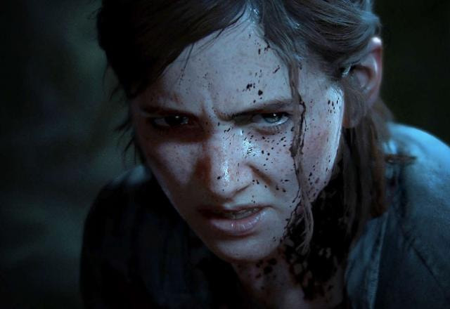Ellie com raiva e respingos do que parece ser sangue no rosto