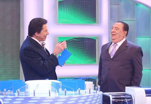 Raul Gil e Silvio Santos no "Jogo das 3 Pistas"