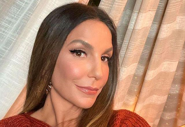 Ivete Sangalo posa para foto (Reprodução/Instagram)