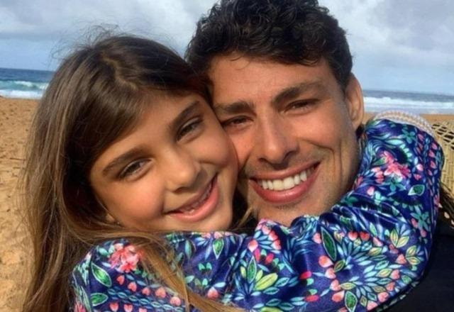 Cauã Reymond e a filha