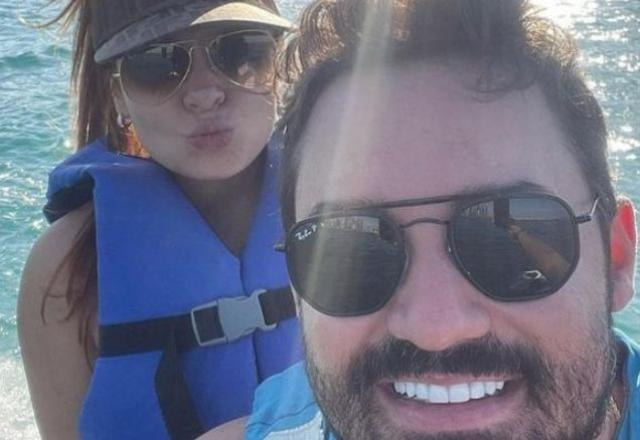 Fernando e Maiara curtem lua de mel nas Maldicas