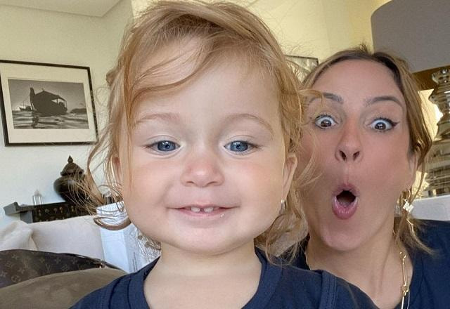 Claudia Leitte com a filha, Bella