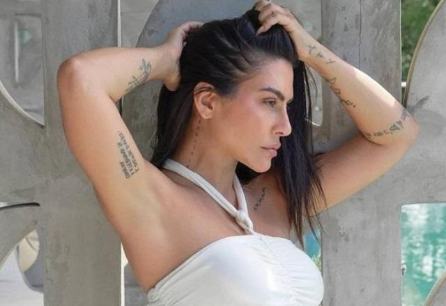 Cleo Pires posa para foto (Reprodução/Instagram)