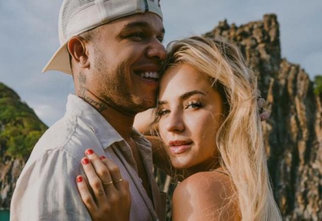 A cantora Gabi Martins