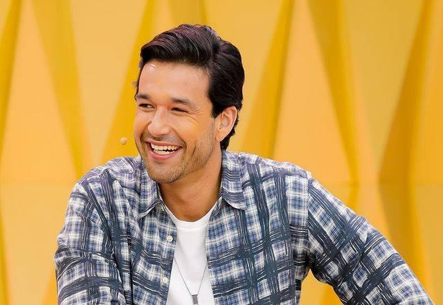 Sergio Marone sorrindo