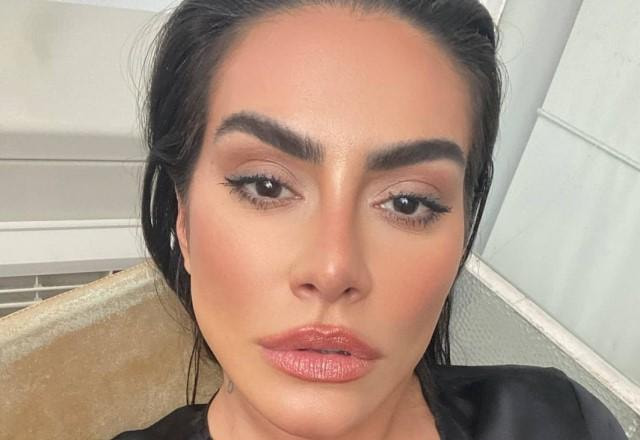 Selfie de Cleo no Instagram