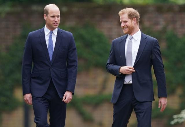 william e harry homenageiam diana