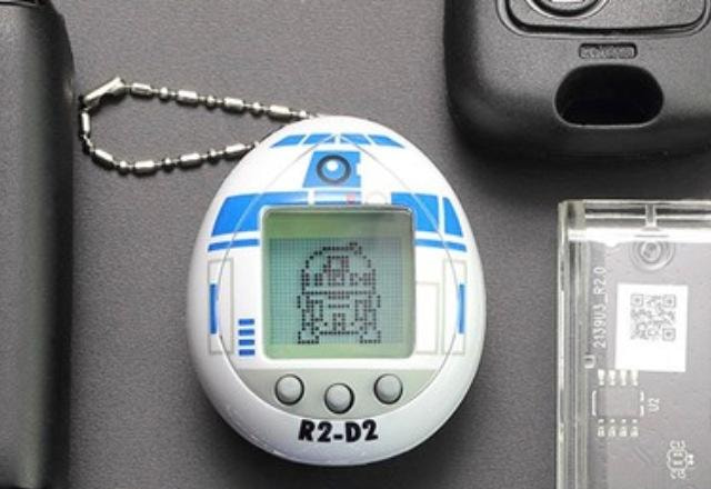 Tamagotchi R2-D2