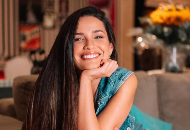 A maquiadora Juliette Freire