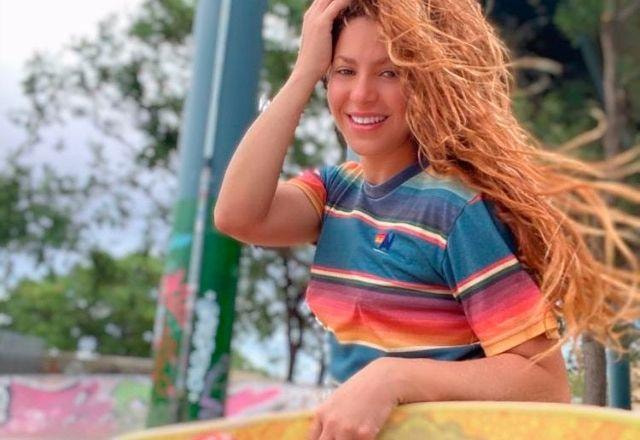 Shakira e seus skate