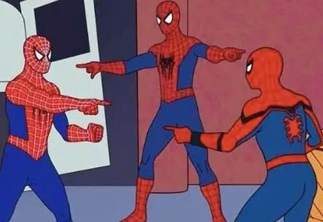 três homens aranha