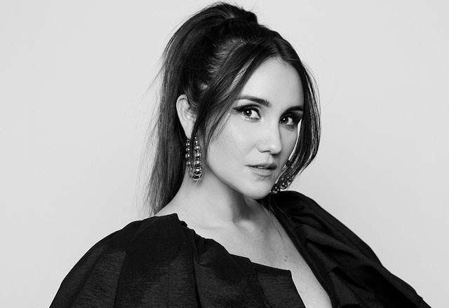 A cantora Dulce Maria
